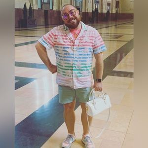 Meet your Posher, Quinn